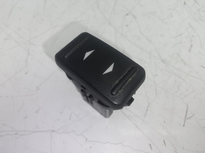 Recambio de mando elevalunas trasero izquierdo para ford kuga (cbv) 2.0 tdci cat referencia OEM IAM 7M5T14529AA  