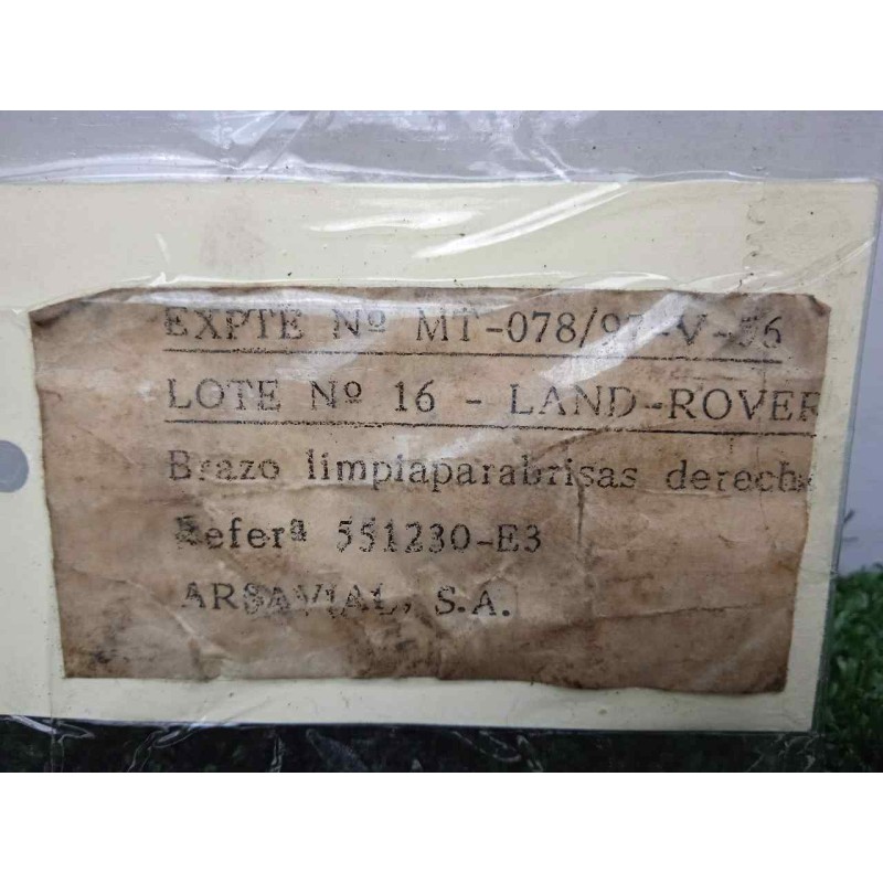 Recambio de brazo limpia delantero derecho para land rover 88 2.3d referencia OEM IAM 551230-551230E3 DOGA 