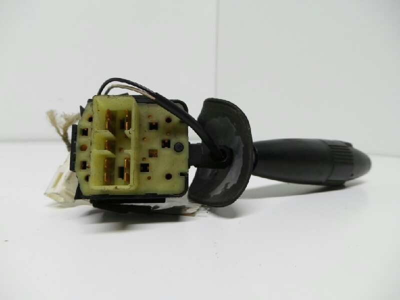 Recambio de mando limpia para daewoo nubira berlina referencia OEM IAM 96271606-WA-5073331000  