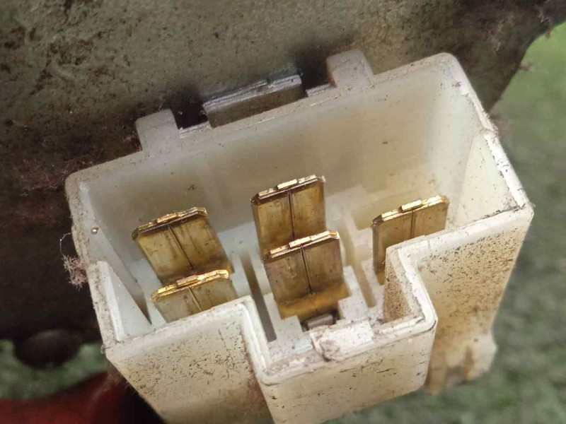 Recambio de motor limpia delantero para isuzu n-serie referencia OEM IAM 8973613761  