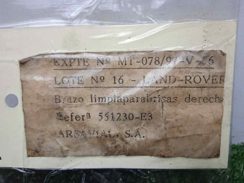 Recambio de brazo limpia delantero derecho para land rover 88 2.3d referencia OEM IAM 551230-551230E3 DOGA 