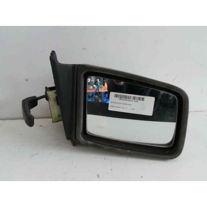 Recambio de retrovisor derecho para opel kadett e 1.6 referencia OEM IAM  MANUAL NEGRO PLASTICO