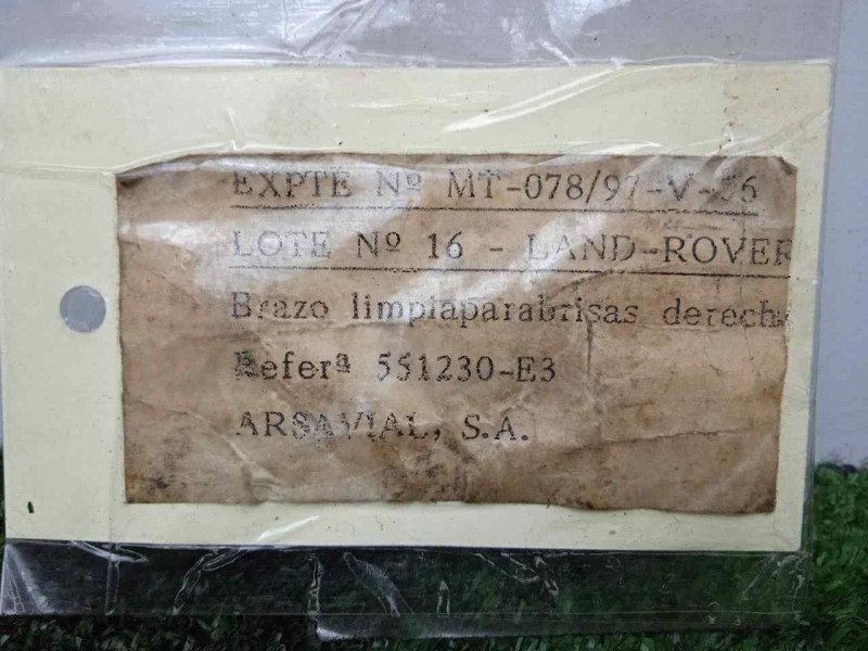 Recambio de brazo limpia delantero derecho para land rover 88 2.3d referencia OEM IAM 551230-551230E3 DOGA 