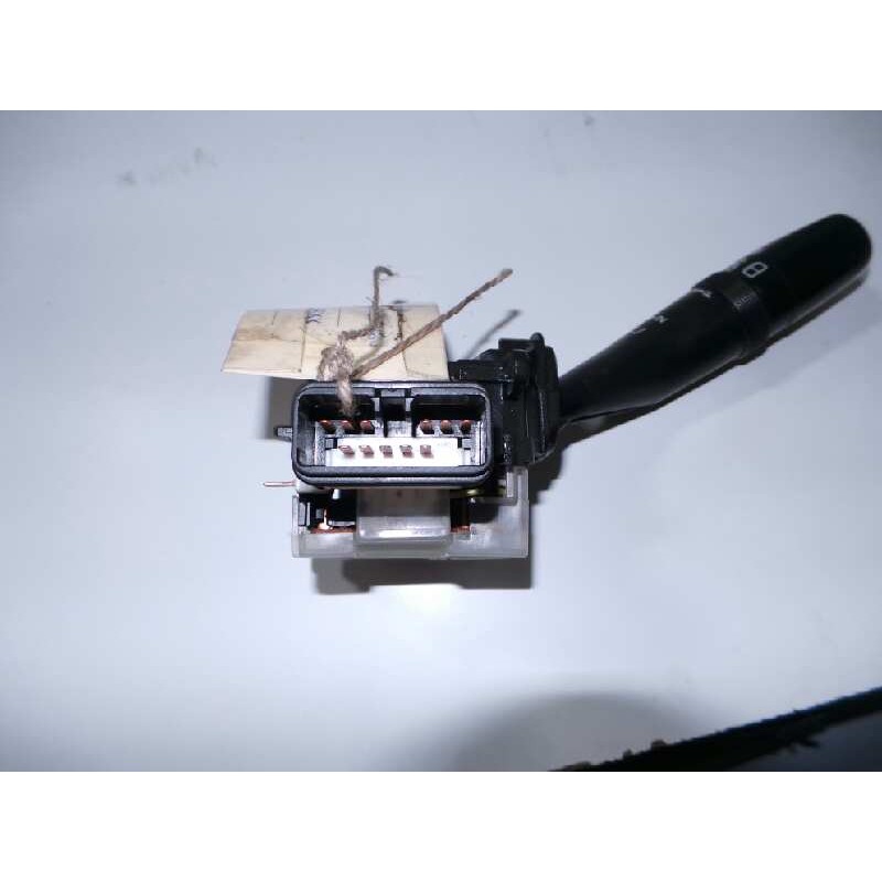 Recambio de mando limpia para mazda premacy (cp) 2.0 turbodiesel referencia OEM IAM 17B122  