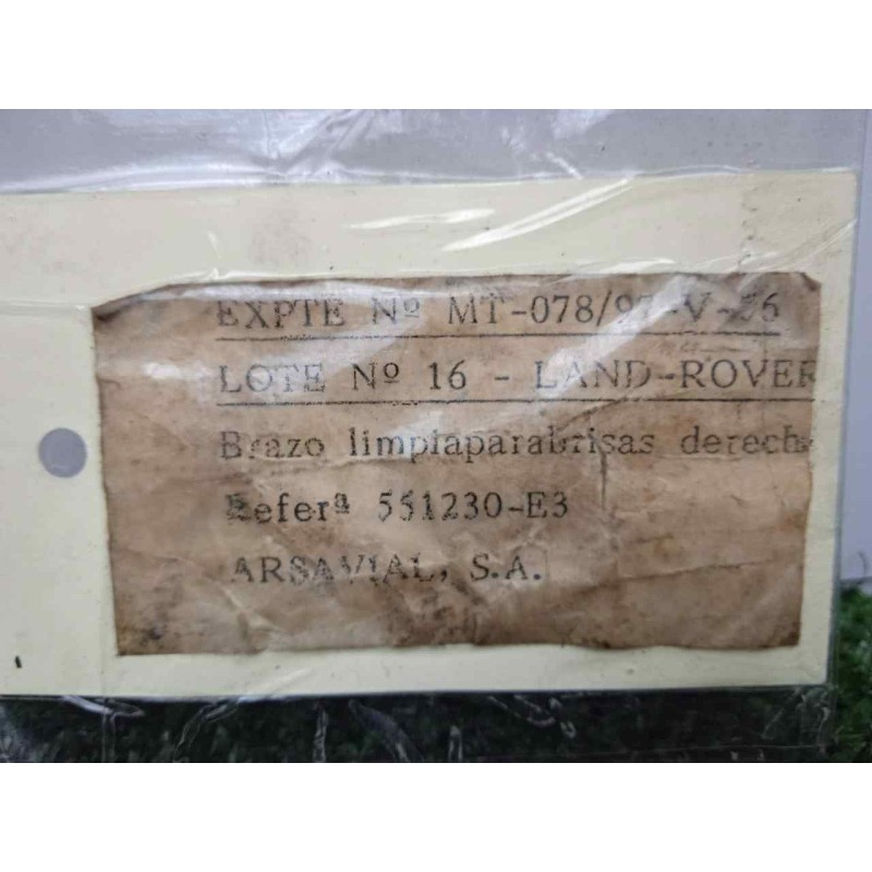 Recambio de brazo limpia delantero derecho para land rover 88 2.3d referencia OEM IAM 551230-551230E3 DOGA 