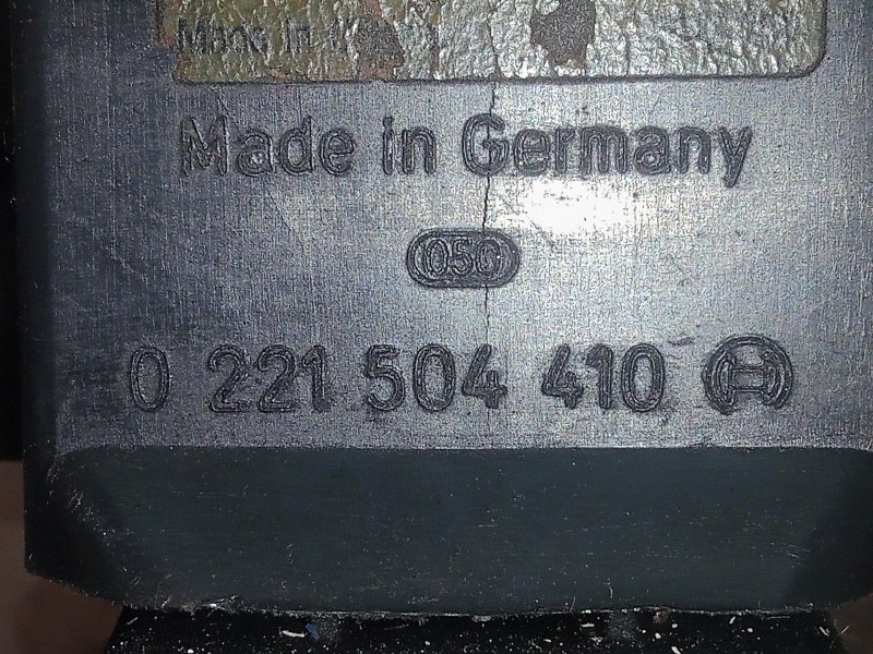 Recambio de bobina encendido para bmw serie 3 berlina (e36) 2.0 24v referencia OEM IAM 0221504410 BOSCH 