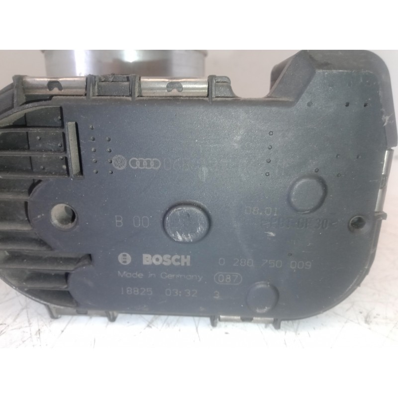 Recambio de caja mariposa para audi a4 berlina (b5) 1.8 20v turbo referencia OEM IAM 0280750009-06B133062M BOSCH 