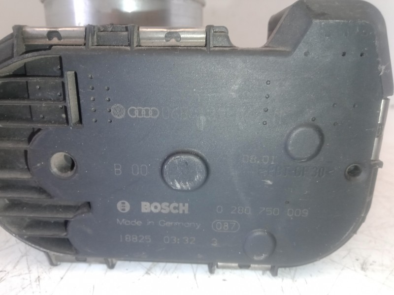 Recambio de caja mariposa para audi a4 berlina (b5) 1.8 20v turbo referencia OEM IAM 0280750009-06B133062M BOSCH 