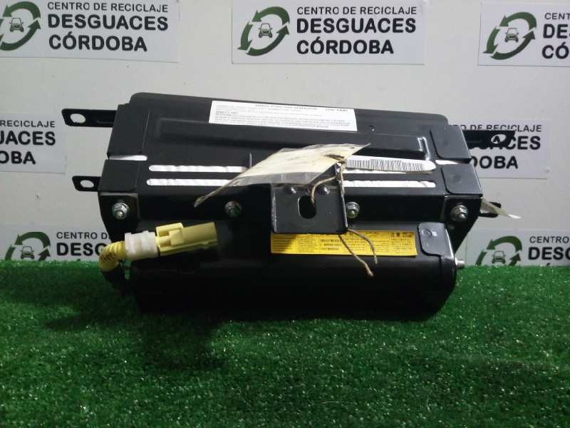 Recambio de airbag delantero derecho para hyundai grandeur / azera 2.2 crdi referencia OEM IAM AKPS7071222066-P67062710604-84530