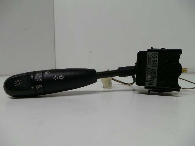 Recambio de mando intermitentes para daewoo kalos 1.4 se referencia OEM IAM 96540683-5203211000  
