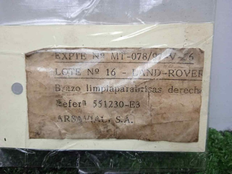 Recambio de brazo limpia delantero derecho para land rover 88 2.3d referencia OEM IAM 551230-551230E3 DOGA 