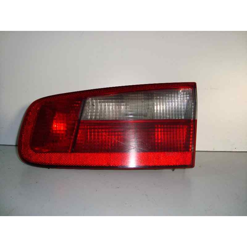 Recambio de piloto trasero derecho para renault laguna ii (bg0) referencia OEM IAM  01-05 INTERIOR