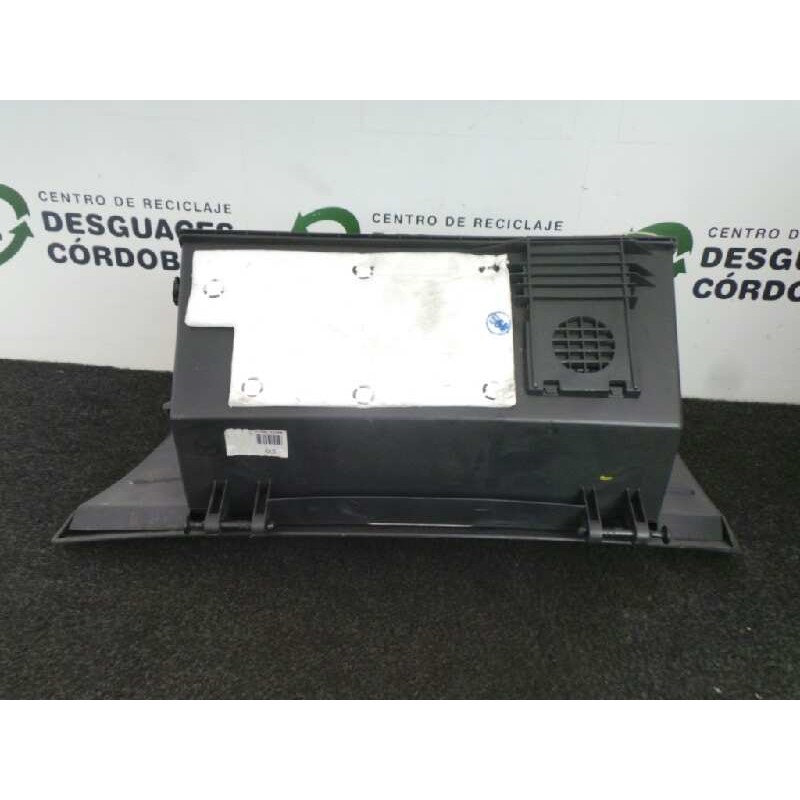 Recambio de guantera para hyundai i30 1.6 crdi cat referencia OEM IAM   