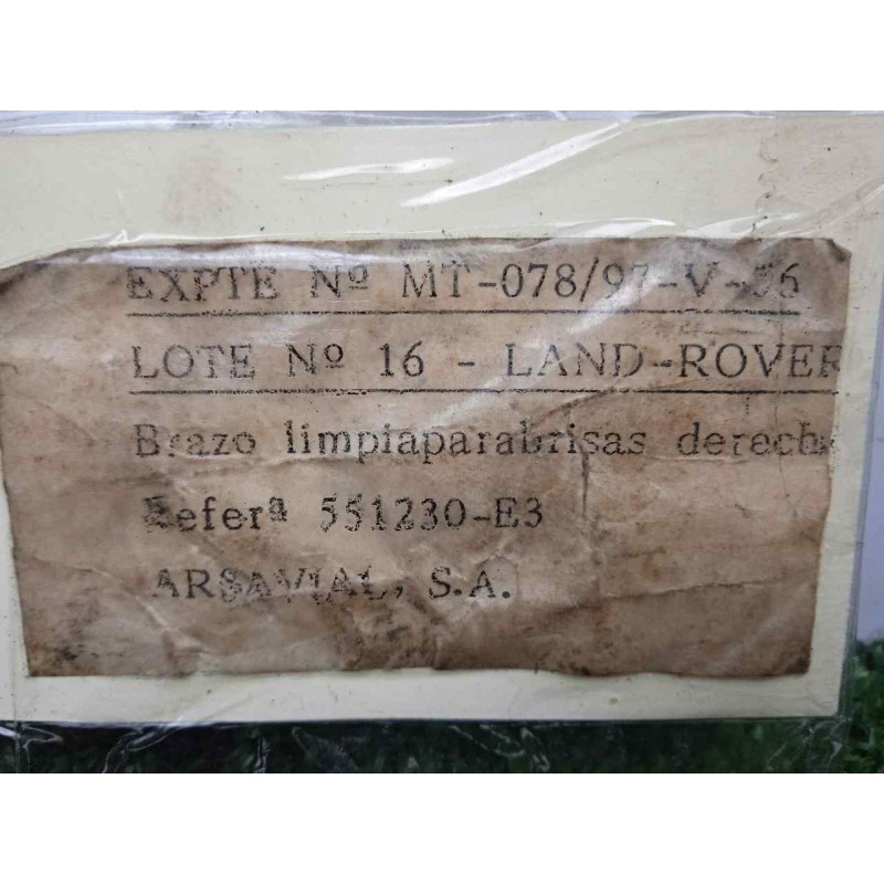 Recambio de brazo limpia delantero derecho para land rover 88 2.3d referencia OEM IAM 551230-551230E3 DOGA 