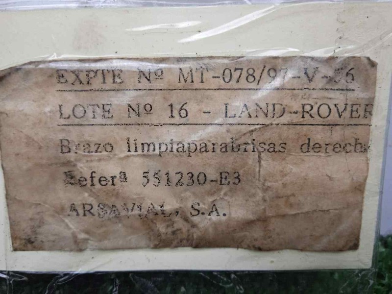 Recambio de brazo limpia delantero derecho para land rover 88 2.3d referencia OEM IAM 551230-551230E3 DOGA 