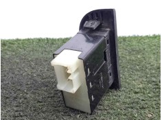 Recambio de mando elevalunas trasero derecho para hyundai trajet (fo) 2.0 16v cat referencia OEM IAM 935853A000   2