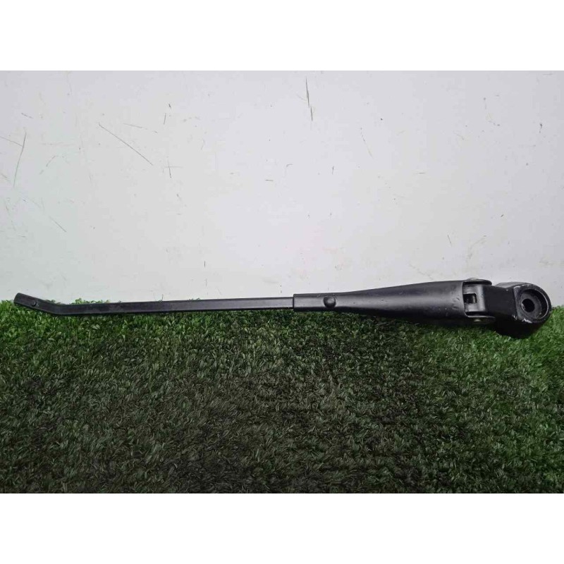 Recambio de brazo limpia delantero derecho para land rover 88 2.3d referencia OEM IAM 551230-551230E3 DOGA 