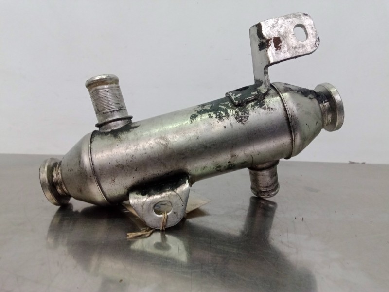 Recambio de enfriador gases egr para peugeot 307 break / sw (s1) sw referencia OEM IAM 9639874380 VALEO 