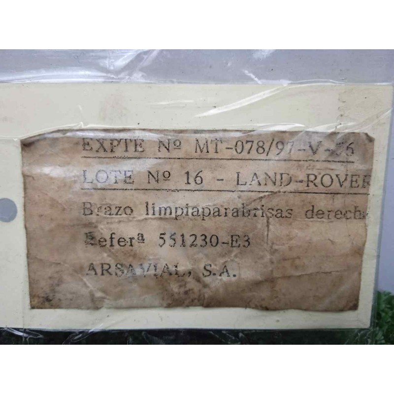 Recambio de brazo limpia delantero derecho para land rover 88 2.3d referencia OEM IAM 551230-551230E3 DOGA 