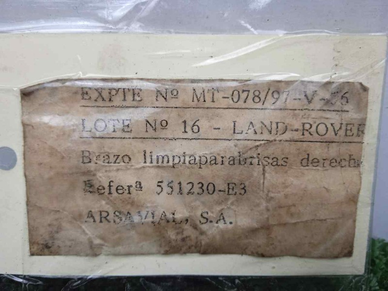 Recambio de brazo limpia delantero derecho para land rover 88 2.3d referencia OEM IAM 551230-551230E3 DOGA 