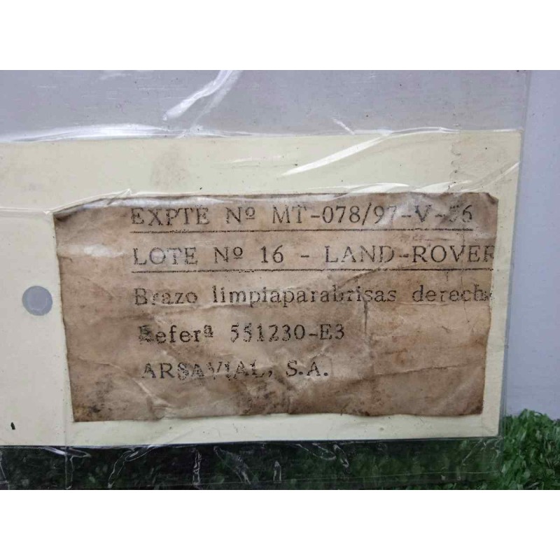 Recambio de brazo limpia delantero derecho para land rover 88 2.3d referencia OEM IAM 551230-551230E3 DOGA 