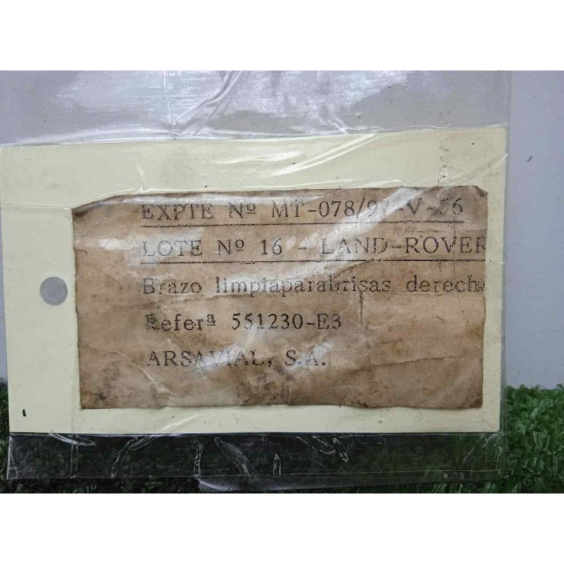 Recambio de brazo limpia delantero derecho para land rover 88 2.3d referencia OEM IAM 551230-551230E3 DOGA 