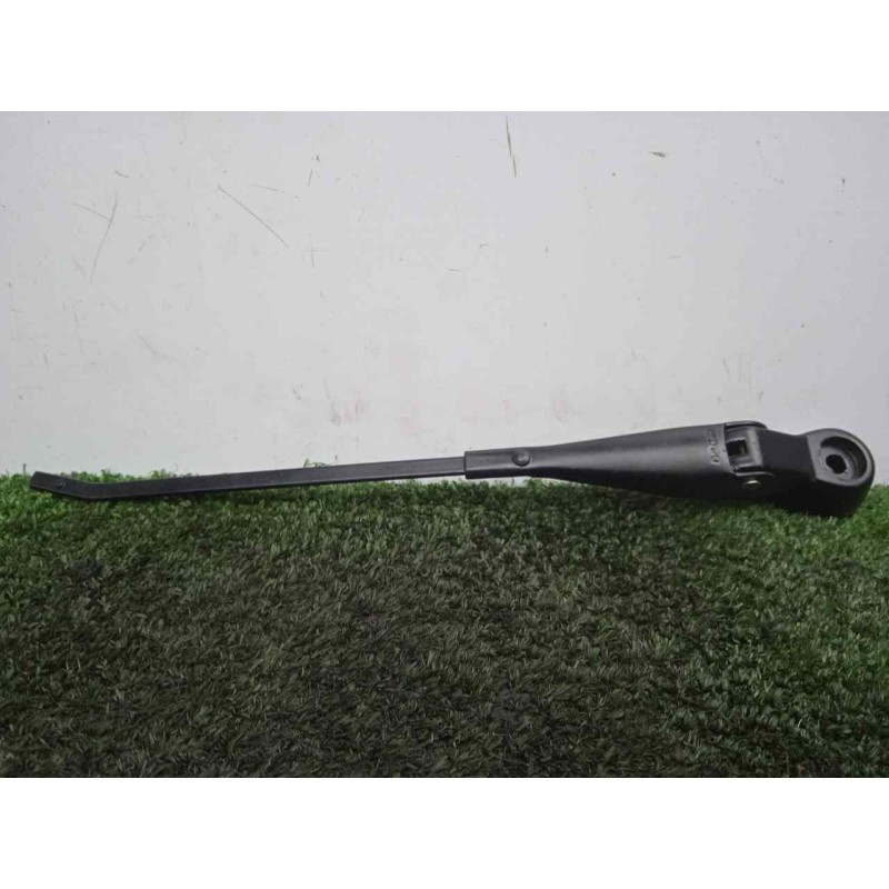 Recambio de brazo limpia delantero derecho para land rover 88 2.3d referencia OEM IAM 551230-551230E3 DOGA 