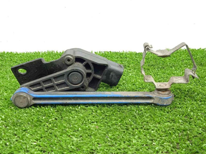 Recambio de regulador faros para audi allroad quattro (4b5) 2.5 v6 24v tdi referencia OEM IAM SINREFERENCIA  4.PINES