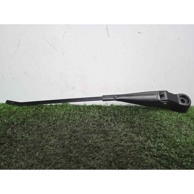 Recambio de brazo limpia delantero derecho para land rover 88 2.3d referencia OEM IAM 551230-551230E3 DOGA 