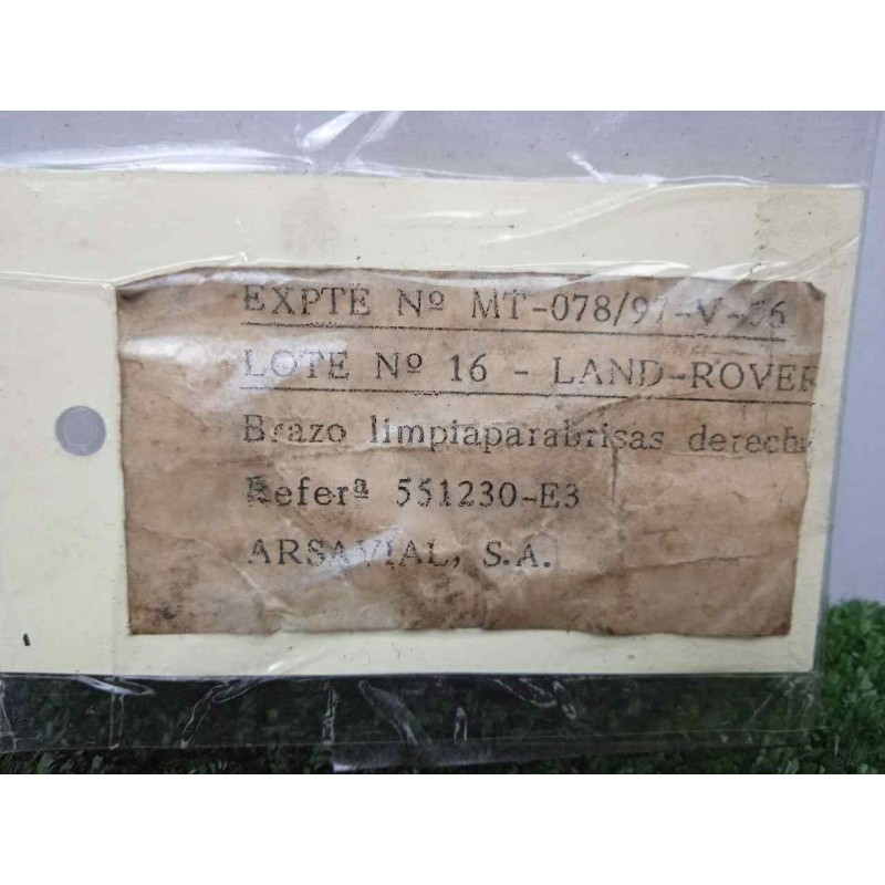 Recambio de brazo limpia delantero derecho para land rover 88 2.3d referencia OEM IAM 551230-551230E3 DOGA 