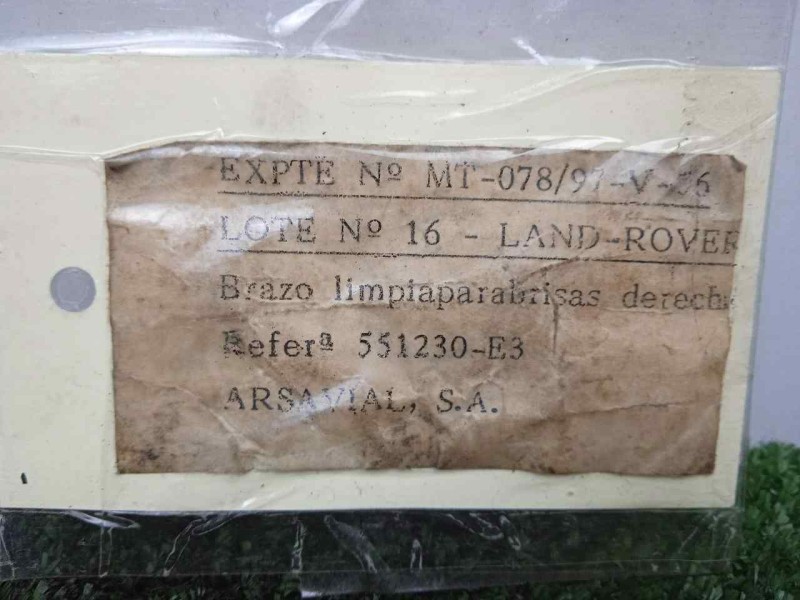 Recambio de brazo limpia delantero derecho para land rover 88 2.3d referencia OEM IAM 551230-551230E3 DOGA 