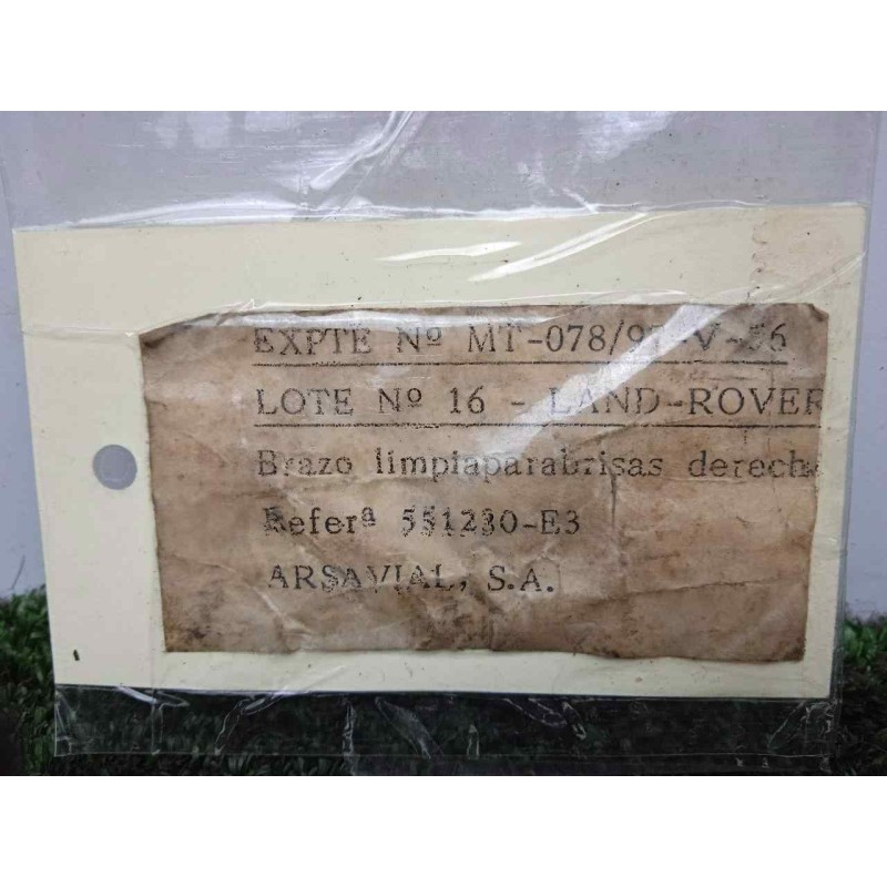 Recambio de brazo limpia delantero derecho para land rover 88 2.3d referencia OEM IAM 551230-551230E3 DOGA 