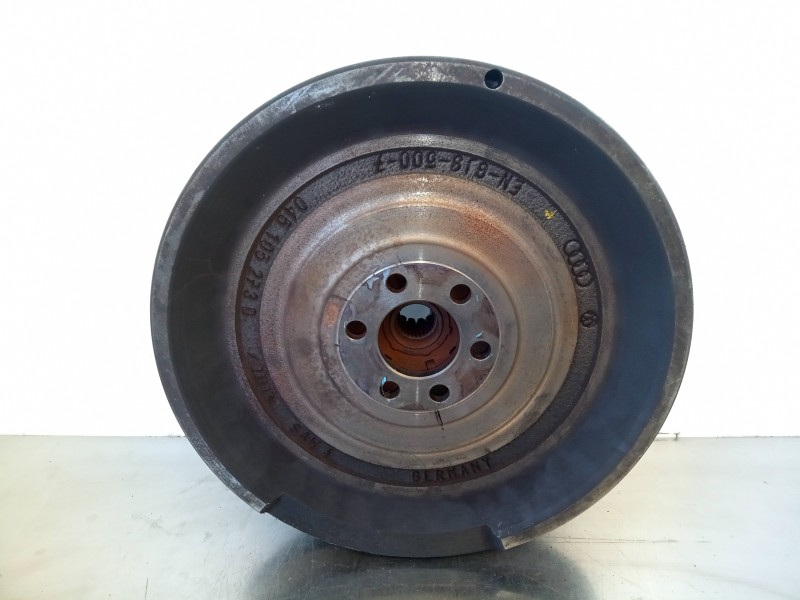 Recambio de volante motor para seat ibiza (6l1) 1.4 tdi cat (bnm) referencia OEM IAM 045105273D  