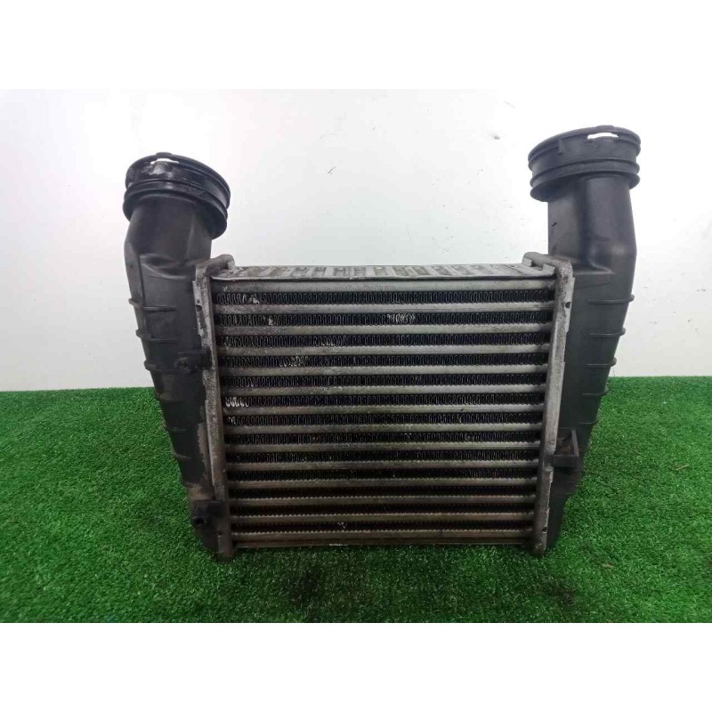 Recambio de intercooler para volkswagen passat variant (3b6) 1.9 tdi referencia OEM IAM 8D0145805 209X230X68 ALUMINIO