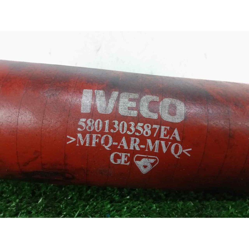 Recambio de tubo presion turbocompresor para iveco daily furgón 2.3 diesel cat referencia OEM IAM 5801303587EA FLEXIBLE 