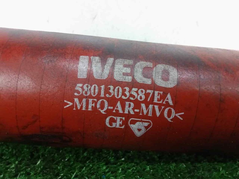 Recambio de tubo presion turbocompresor para iveco daily furgón 2.3 diesel cat referencia OEM IAM 5801303587EA FLEXIBLE 