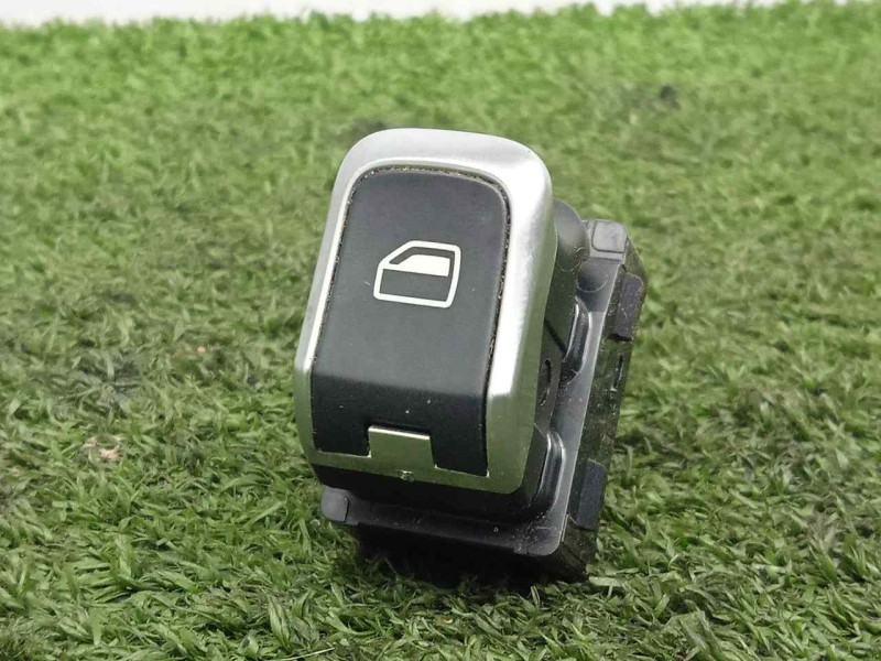 Recambio de mando elevalunas delantero derecho para audi a3 sedán(8vs) 2.0 16v tdi referencia OEM IAM 8V0959855A  