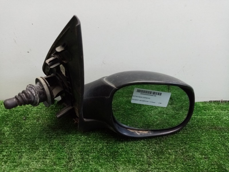 Recambio de retrovisor derecho para peugeot 206 berlina 1.9 diesel referencia OEM IAM  MANUAL NEGRO.PLASTICO