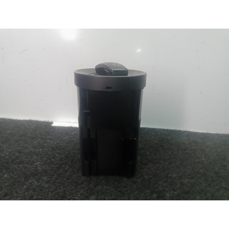 Recambio de interruptor luces para audi a4 berlina (8e) 1.8 20v turbo referencia OEM IAM  2 NIEBLAS 