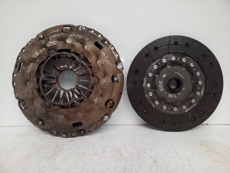 Recambio de kit embrague para hyundai sonata (nf) 2.0 crdi cat referencia OEM IAM 4110024720  