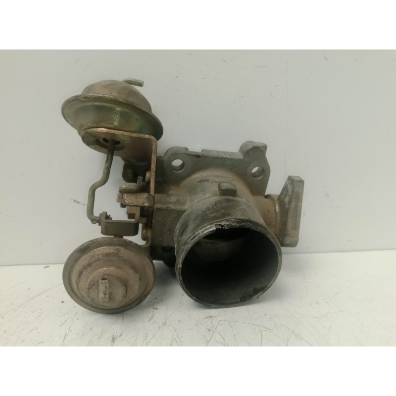 Recambio de caja mariposa para toyota avensis monovolumen (t22) referencia OEM IAM 64020-9H23  