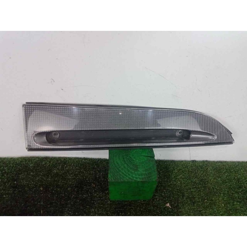 Recambio de moldura para isuzu n-serie referencia OEM IAM 8979947930 MOLDURA.FARO DERECHO