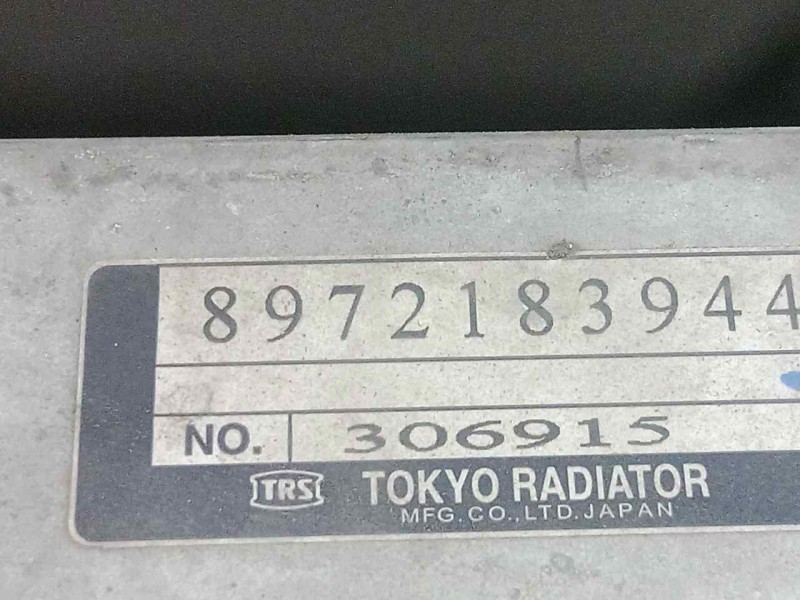 Recambio de intercooler para isuzu n-serie referencia OEM IAM 8972183944 370X505X50 