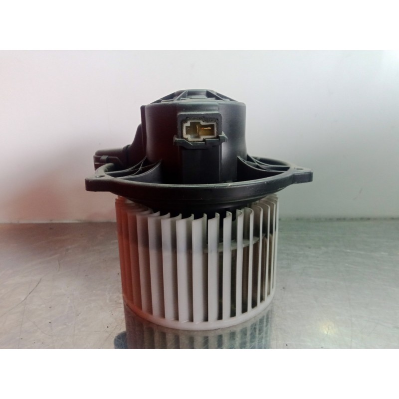 Recambio de motor calefaccion para hyundai i30 1.6 crdi cat referencia OEM IAM  CON.CLIMA 