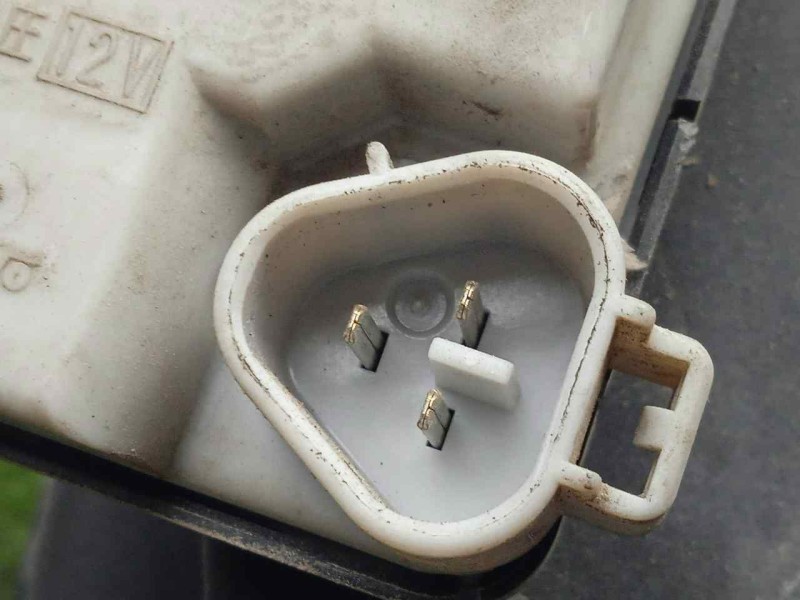 Recambio de faro izquierdo para isuzu n-serie 5.2 diesel referencia OEM IAM 8973769023  