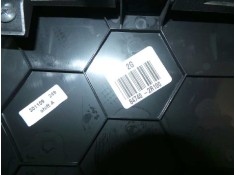 Recambio de aireador delantero central para hyundai i30 1.6 crdi cat referencia OEM IAM 847402R100   2