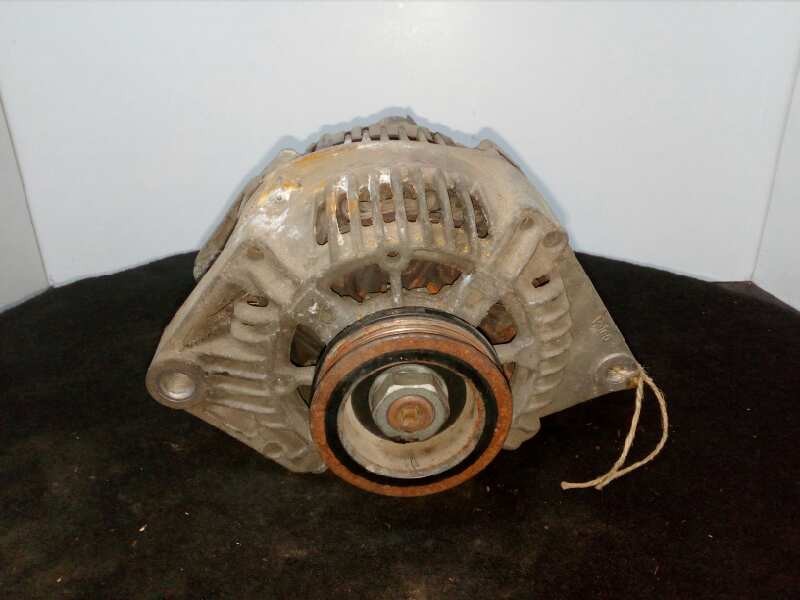 Recambio de alternador para renault megane i classic (la0) 1.6 referencia OEM IAM 7700424583 VALEO 80A/90A