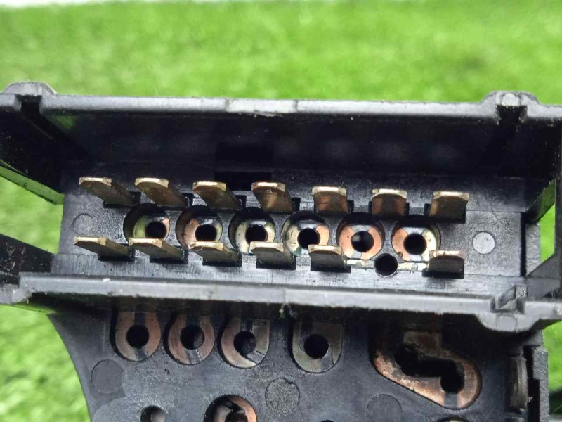 Recambio de mando luces para renault trafic 2.1 diesel referencia OEM IAM 36790821K6  