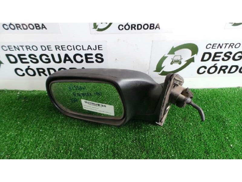 Recambio de retrovisor izquierdo para nissan primera berl./familiar (p10/w10) referencia OEM IAM  MANUAL NEGRO