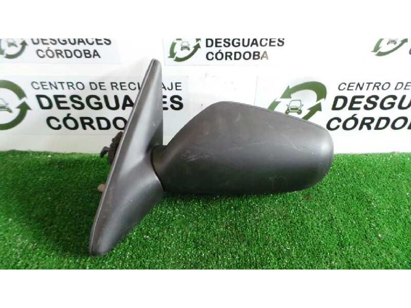 Recambio de retrovisor izquierdo para nissan primera berl./familiar (p10/w10) referencia OEM IAM  MANUAL NEGRO